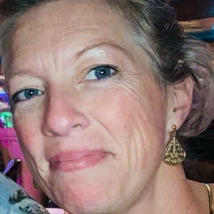 Meet your Posher, Ginny